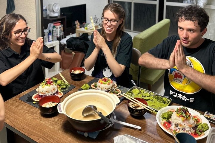 Kyoto Style Miso Soup and Chirashi Sushi Cooking Experience