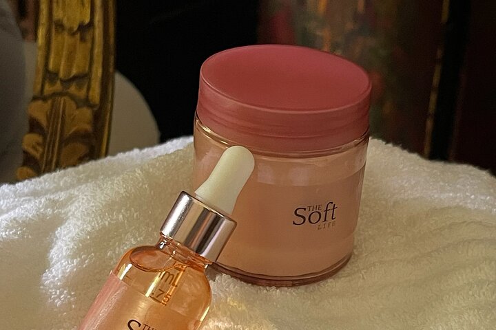 Sip and Glow Experience